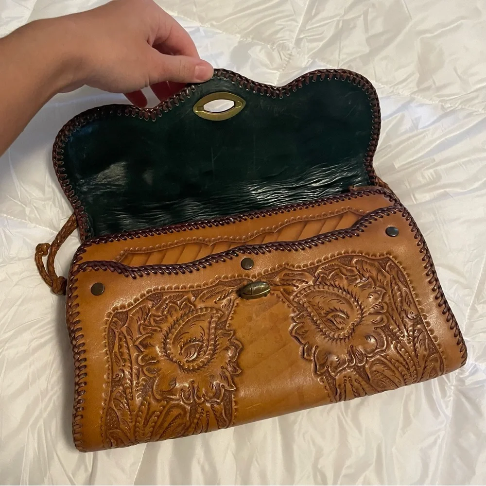 Vintage Tooled Leather Handbag - Picture 3 of 7